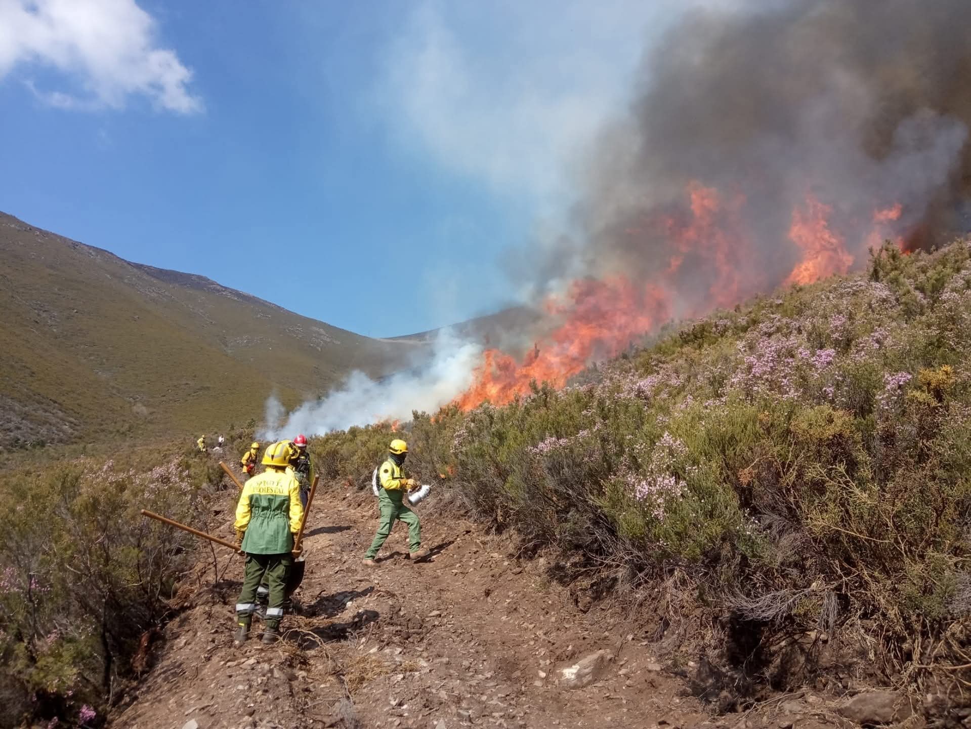 AVISO À POPULAÇÃO: AÇÃO DE FOGO CONTROLADO NA SERRA DOS CANDEEIROS