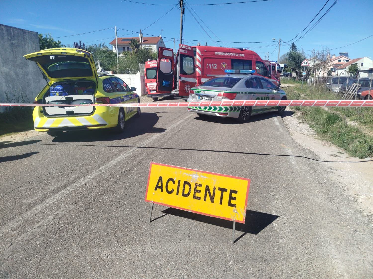 ÚLTIMA HORA: ACIDENTE GRAVE NA EN110 EM TOMAR MOBILIZA FORTE DISPOSITIVO DE SOCORRO