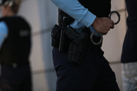 Alenquer: Prisão preventiva por posse de arma proibida e ofensas à integridade física qualificada