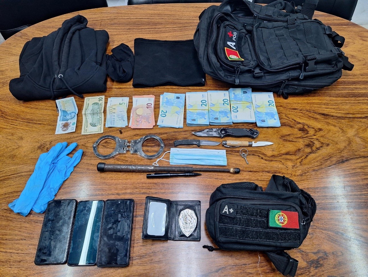 GNR detém homem que simulou busca policial para cometer burla de 21.500 euros em Sintra