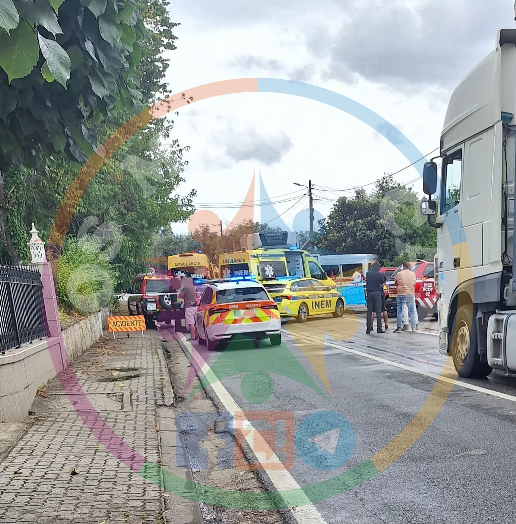Grave acidente no IC2 em Anadia faz uma vítima mortal após colisão entre pesado e ambulância