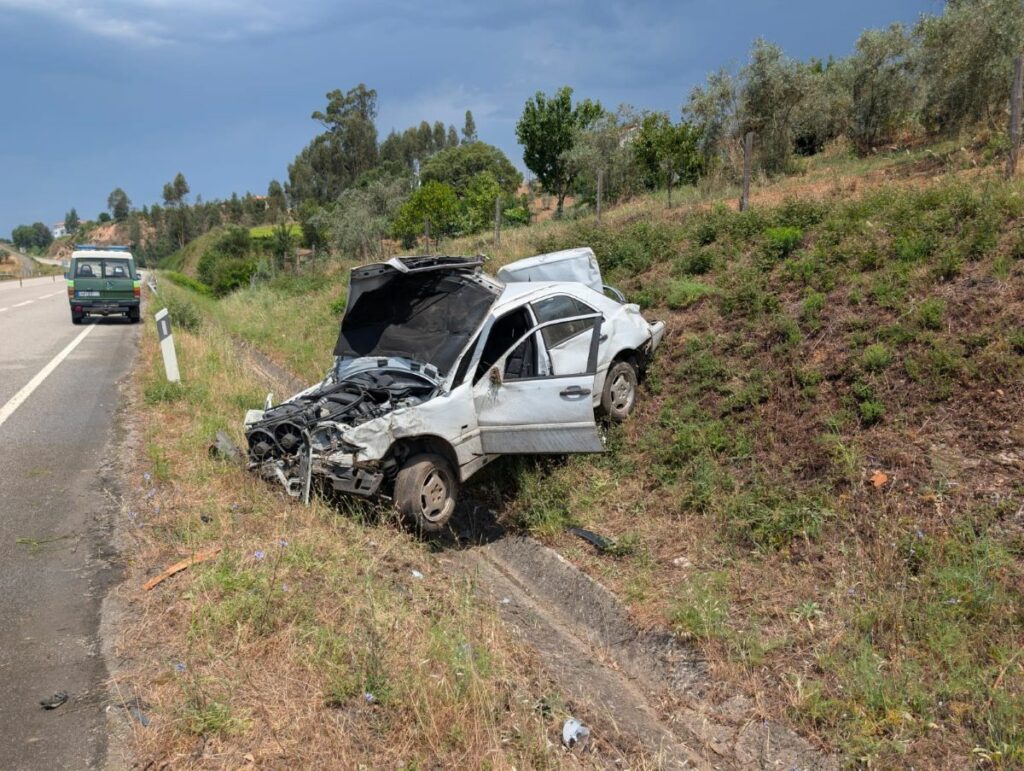 Jovem estudante ferido em despiste no IC6 a caminho da Bênção das Pastas
