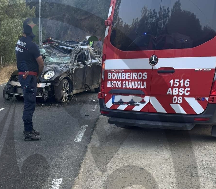 Despiste causa ferimentos graves a dois guardas prisionais fora de serviço em Grândola