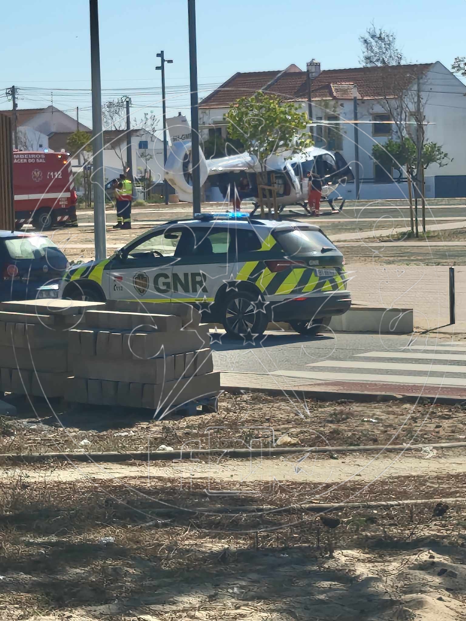 Comporta: Homem gravemente ferido após colisão entre ligeiro e motociclo