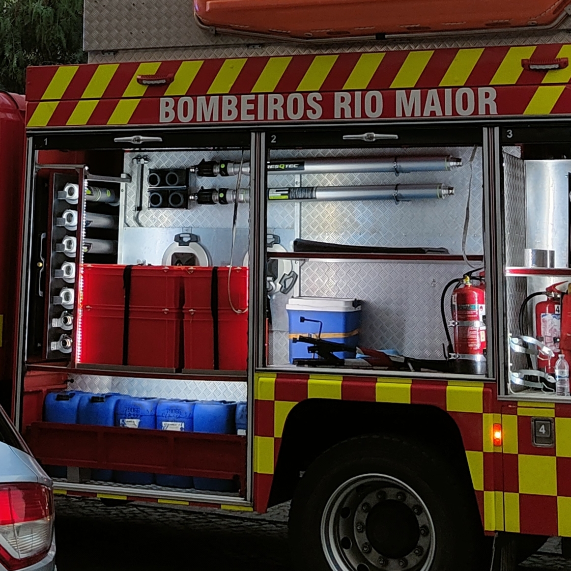 RIO MAIOR:Acidente com trator faz uma vítima mortal entre o Calhariz e a Moçarria